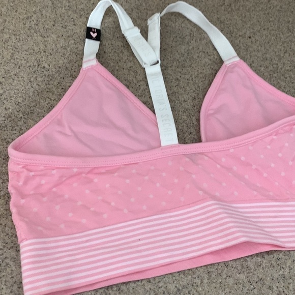 Victorias Secret bralette pink Medium. New! $55 purchased new. - Picture 4 of 7